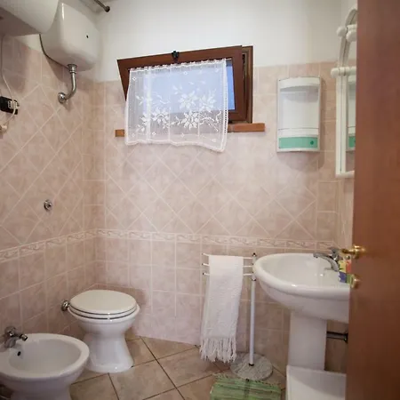 Semesterbostad Residenza Su Prelau Gonnesa